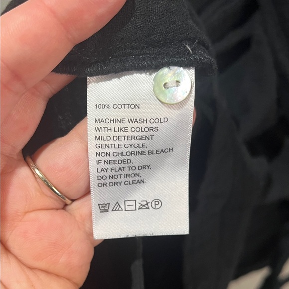 Tommy Bahama Black Short-Sleeve Button-Front Tie-Waist Romper NWT - Picture 7 of 8